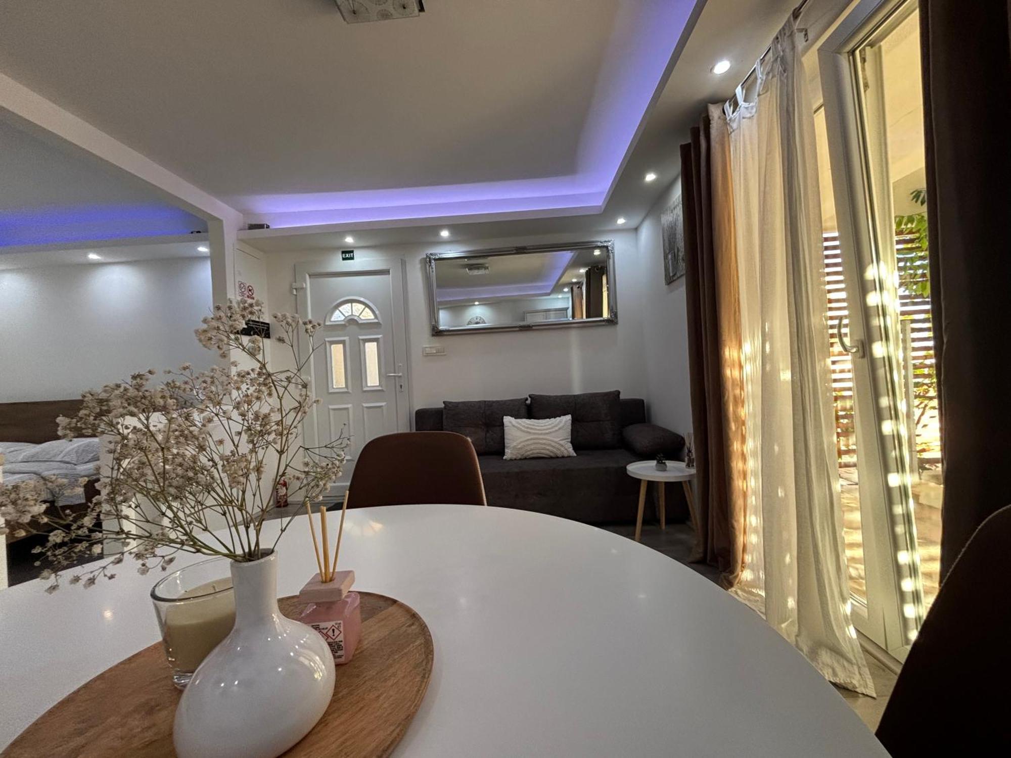 Luxury Apartman Nr 希贝尼克 外观 照片