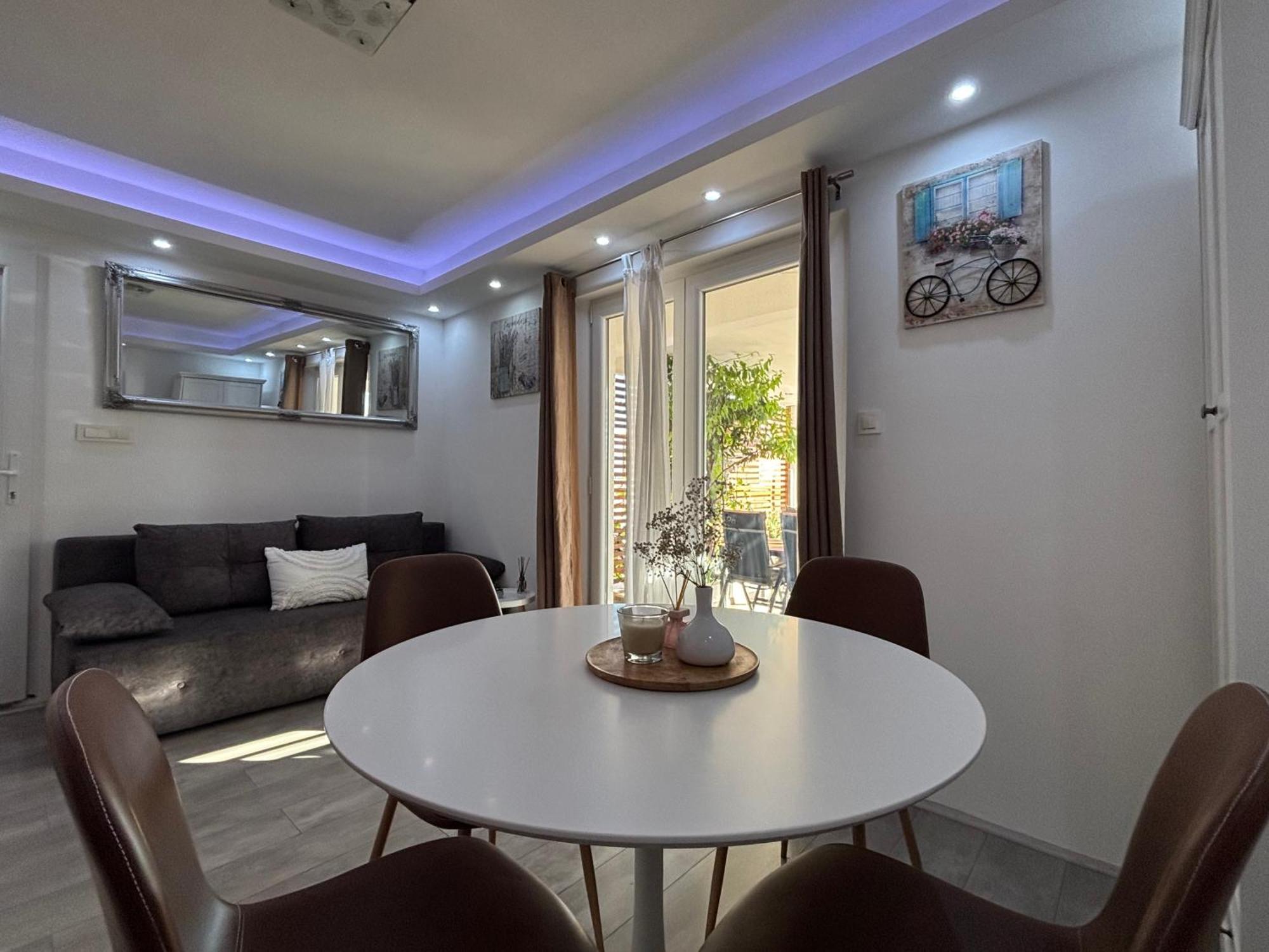 Luxury Apartman Nr 希贝尼克 外观 照片